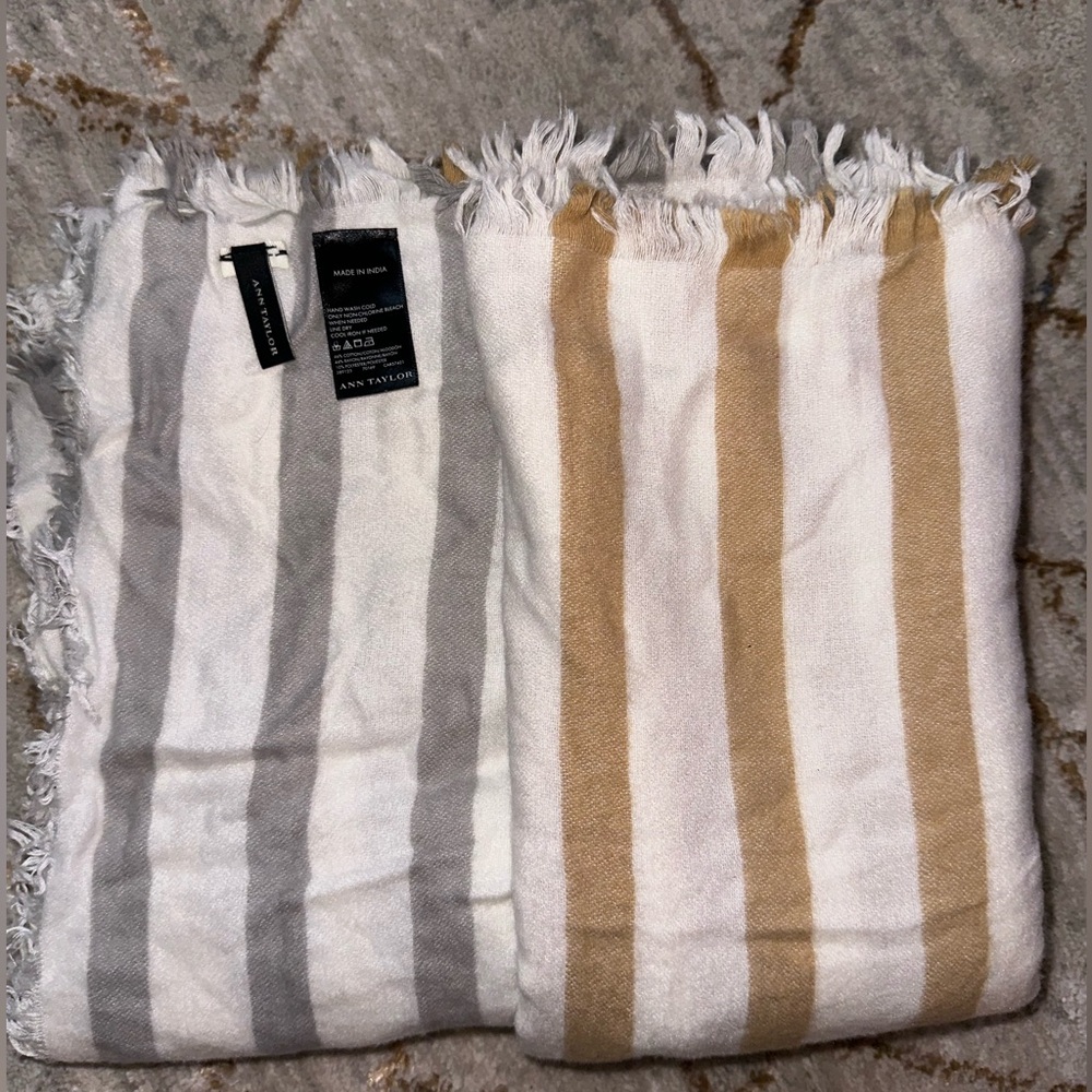 Large Ann Taylor Scarf